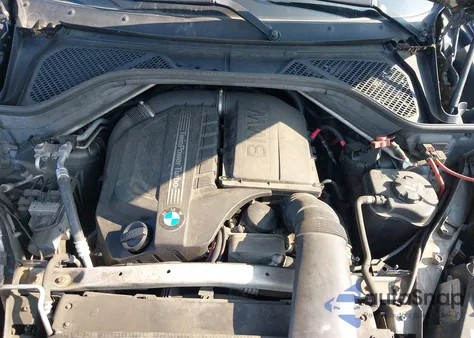 2015 BMW X5 xDrive35I z USA, uszkodzony, nr VIN 5UXKR0C53F0K53441